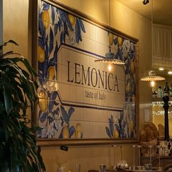 Lemonica - Inside