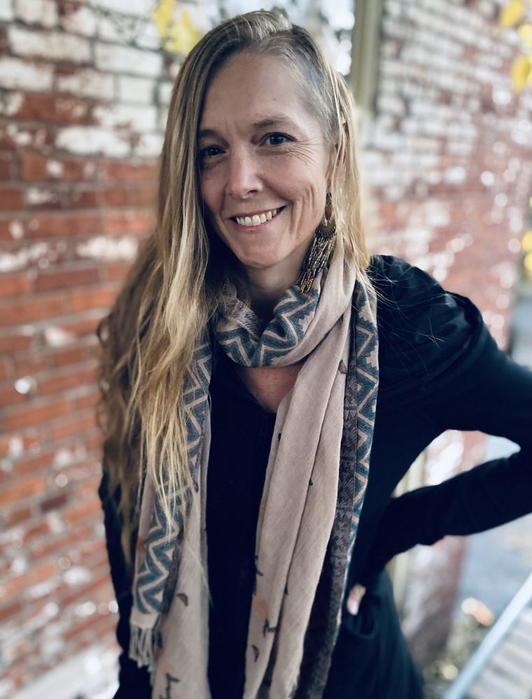 MOLLY HARTWELL BLUEBLAZE REAL ESTATE GROUP Contact Agent 14 N