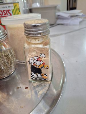 Lucia Pizza Of UES by null