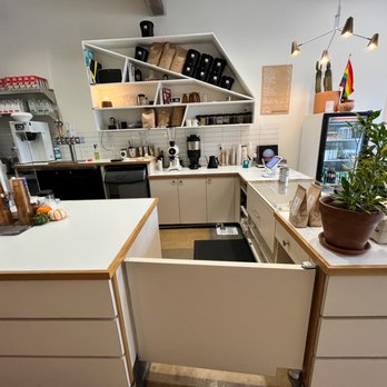 Hi-Fi Espresso - Where the Coffee is Made - Coffee & Tea Near Me - Redondo Beach, California Hi-Fi Espresso - Where the Coffee is Made - Coffee & Tea Near Me - Redondo Beach, California