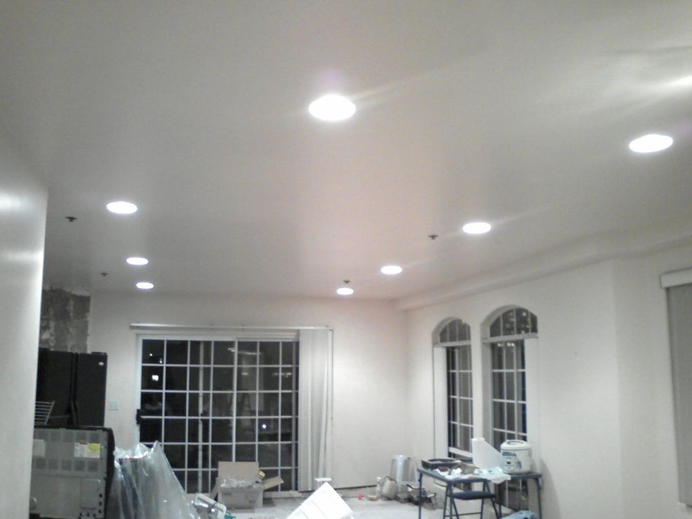 Slide of R Electrical Services