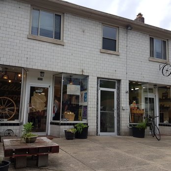 The Wheel Oakley - Carry out store on the right, follow their Instagram to stay in-the-know - Italian Near Me - Cincinnati, Ohio