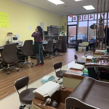 DJ Sweet Nail Spa - Nice open and clean salon - Nail Salons Near Me - Plainville, Connecticut DJ Sweet Nail Spa - Nice open and clean salon - Nail Salons Near Me - Plainville, Connecticut