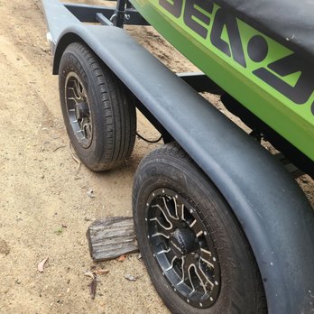 Shadow Trailers - Powdercoat failure 2 years inn - Trailer Dealers Near Me - Cypress, California Shadow Trailers - Powdercoat failure 2 years inn - Trailer Dealers Near Me - Cypress, California