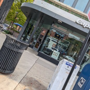 Capital One Café - Front Door - Banks & Credit Unions Near Me - Chicago, Illinois