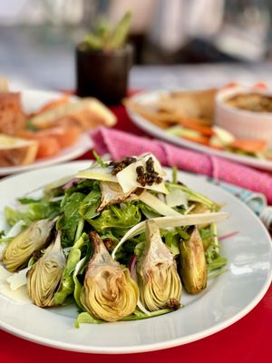 Heidi's House by the side of the road by null