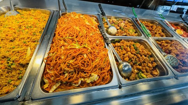 Lucky Chinese Food by null