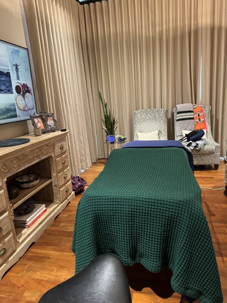 Bodywork By Alison Logo