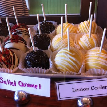 Freeport Bakery - Bakeries Near Me - Sacramento, California