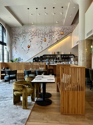 Otto’s Uptown Kitchen Lobby Restaurant by null