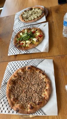 Al Manakeesh by null