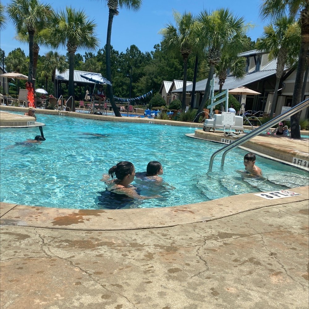 HERITAGE LANDING Updated October 2024 370 Heritage Landing Pkwy