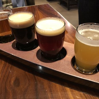 Gordon Ramsay Burger Las Vegas - Flight of beers.  Get this! - Burgers Near Me - Las Vegas, Nevada