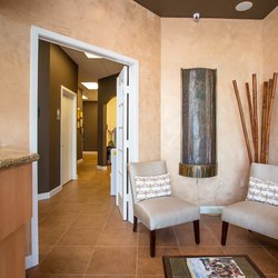 Doris A Ferres, DMD - Lobby