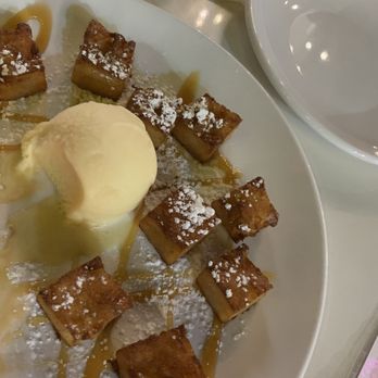 Ebb & Flow - Fried bread pudding dessert - Cocktail Bars Near Me - Plano, Texas