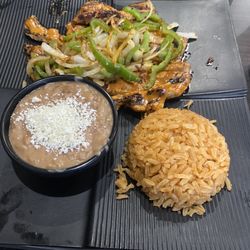 Mambo Grill - Chipotle Chicken Dinner