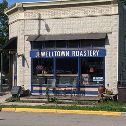 Jewelltown Roastery - Super cute entrance.  Did you know that before the town was called Star Prarie it was called Jewelltown?  Hence the name!