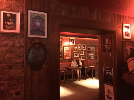 Whelan's by null