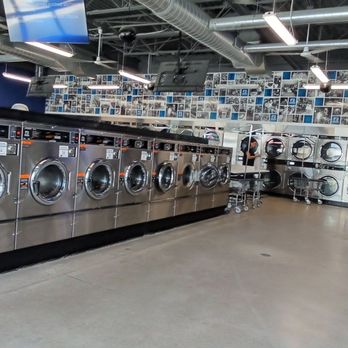 Clean Laundry - Laundromat Near Me - Iowa City, Iowa Clean Laundry - Laundromat Near Me - Iowa City, Iowa