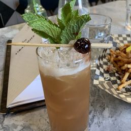 Tiki Cocktail