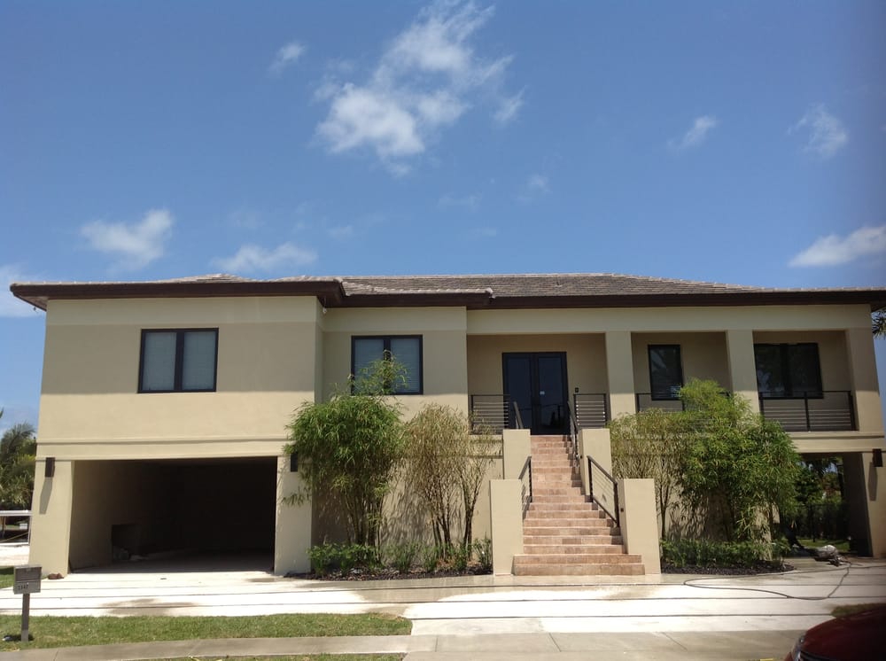 Slide of Estrada Roofing