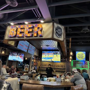 Milwaukee Burger Company - Bar area - Burgers Near Me - Hudson, Wisconsin Milwaukee Burger Company - Bar area - Burgers Near Me - Hudson, Wisconsin