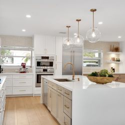 KabCo Kitchens - Open floor plan kitchen design