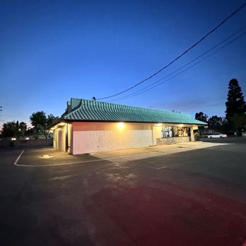 Kabo Kitchen - Outside view - they have a drive thru - Mediterranean Near Me - Santa Ana, California