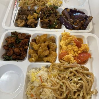 Luke's - Combo 2 x 2 - Noodles Near Me - Beaverton, Oregon