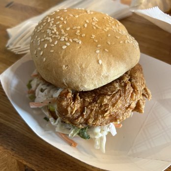Block 16 - Chicken Sandwich - American Near Me - Omaha, Nebraska