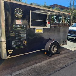 Fab Sliders - Food truck off The Greenway by MUSC Charleston