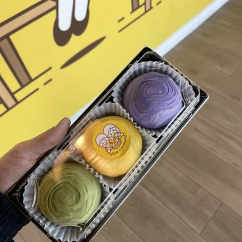 Aliya Lavaland - Bakeries Near Me - Monterey Park, California Aliya Lavaland - Bakeries Near Me - Monterey Park, California