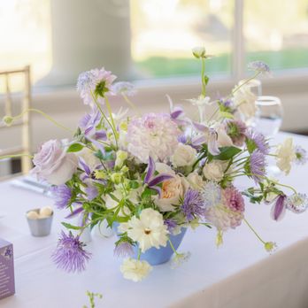 Fanfare Florals - Floral Designers Near Me Fanfare Florals - Floral Designers Near Me