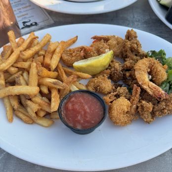Down Under Restaurant - Seafood Near Me - Fernandina Beach, Florida
