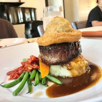 Chef Chai - Tenderloin, Mushrooms, topped with Foie Gras, string beans, sun dried tomatoes, and carrot over mashed potatoes with brown au jus. - Asian Fusion Near Me - Honolulu, Hawaii