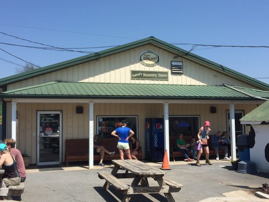 South Mountain Creamery by null