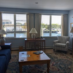 Steamboat Inn - Living Room looking out onto the river.