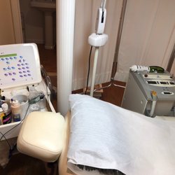 Electrolysis Anna Longhitano - Very professional equipment