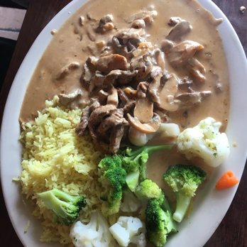 Mishkenut Mediterranean - Beef Stroganoff - Mediterranean Near Me - Munster, Indiana