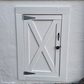 Jefferson Custom Painting - Door and wall repainted - Painters Near Me - Upper Darby, Pennsylvania Jefferson Custom Painting - Door and wall repainted - Painters Near Me - Upper Darby, Pennsylvania
