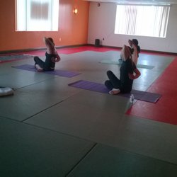 Aatmayog - Gaumukh asana
