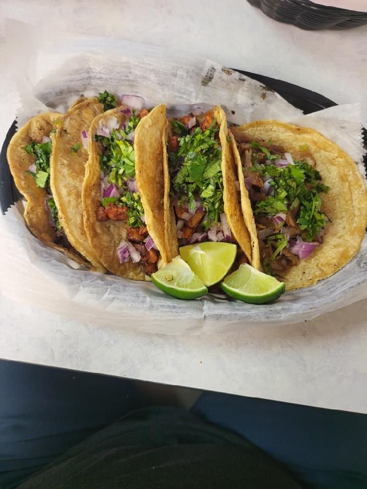 El callejon tacos y mas