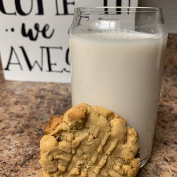 KAT'S Gourmet Cookies - Peanut Butter Cookie - Desserts Near Me KAT'S Gourmet Cookies - Peanut Butter Cookie - Desserts Near Me