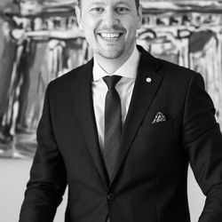 tecis Finanzdienstleistungen AG - Daniel Donner - Divisional Manager