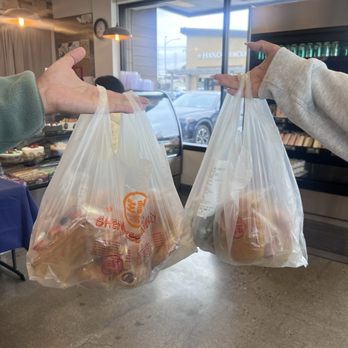 Sheng Kee Bakery - Our haul - Taiwanese Near Me - San Leandro, California Sheng Kee Bakery - Our haul - Taiwanese Near Me - San Leandro, California