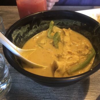 Pearl Thai Eatery - Yellow curry - Thai Near Me - Pasadena, California Pearl Thai Eatery - Yellow curry - Thai Near Me - Pasadena, California