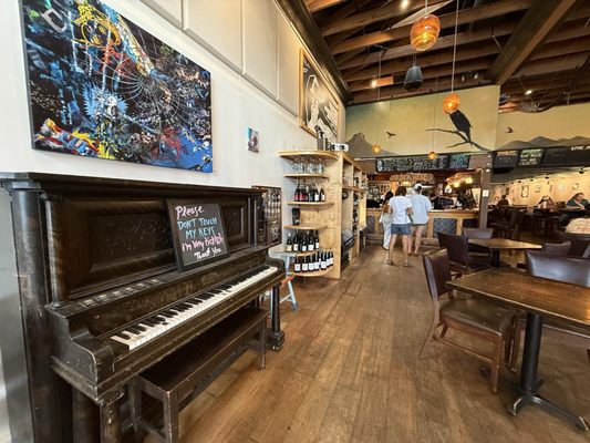 Raven Cafe by null