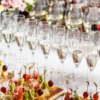 Delementi Catering - Thanksgiving catering - Caterers Near Me - Seattle, Washington