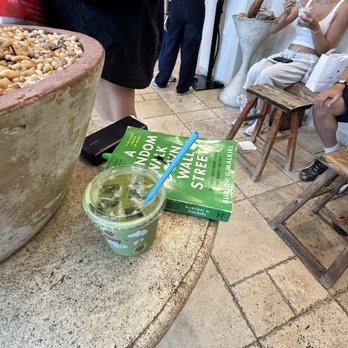 Olive & James Cafe - Melrose - Matcha - Coffee & Tea Near Me - Los Angeles, California Olive & James Cafe - Melrose - Matcha - Coffee & Tea Near Me - Los Angeles, California