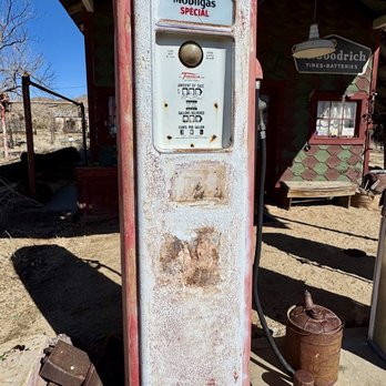 Chloride Ghost Town - 02.15.25 once pumped gas for thousands of cars and trucks... - Resorts Near Me - Chloride, Arizona